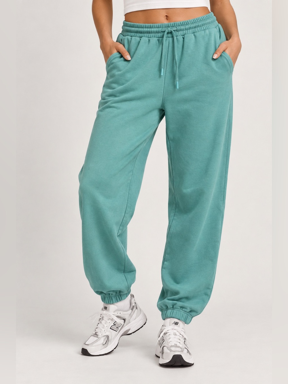 Women’s Levi's Teal Elastic-Waist Jogger Pants Medium